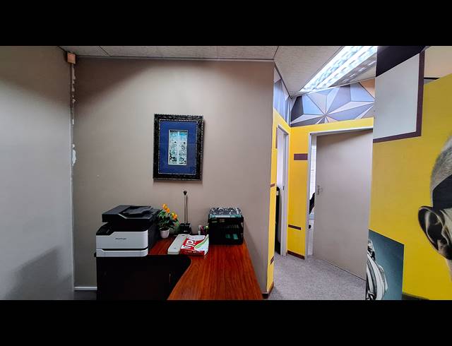 63M² OFFICE SOLD IN SONHEUWEL